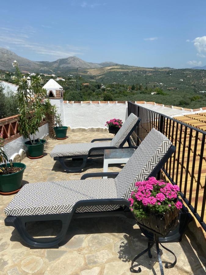 Villa Zahar Periana Екстериор снимка