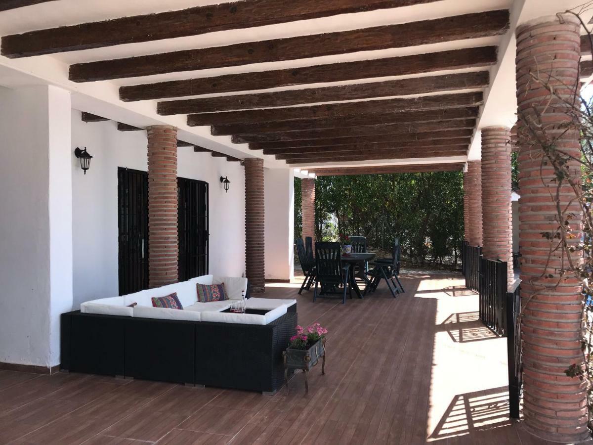 Villa Zahar Periana Екстериор снимка