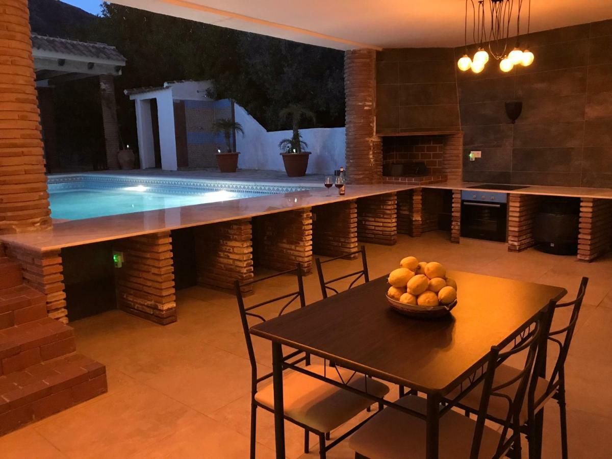 Villa Zahar Periana Екстериор снимка